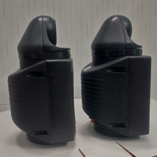 Loa tăng cường tiếng Treble và Thumper AT-3040