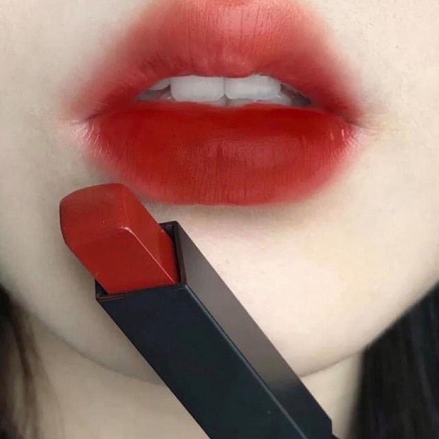 SON YSL ROUGE PUR COUTURE 1966/21/10/157/70/154/59