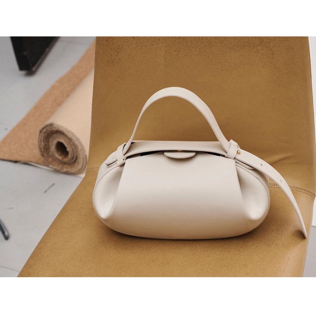 Túi xách JASMIN NOIR chất liệu da PU nhỏ nhắn kiểu dáng đơn giản hợp thời trang cho bạn nữ