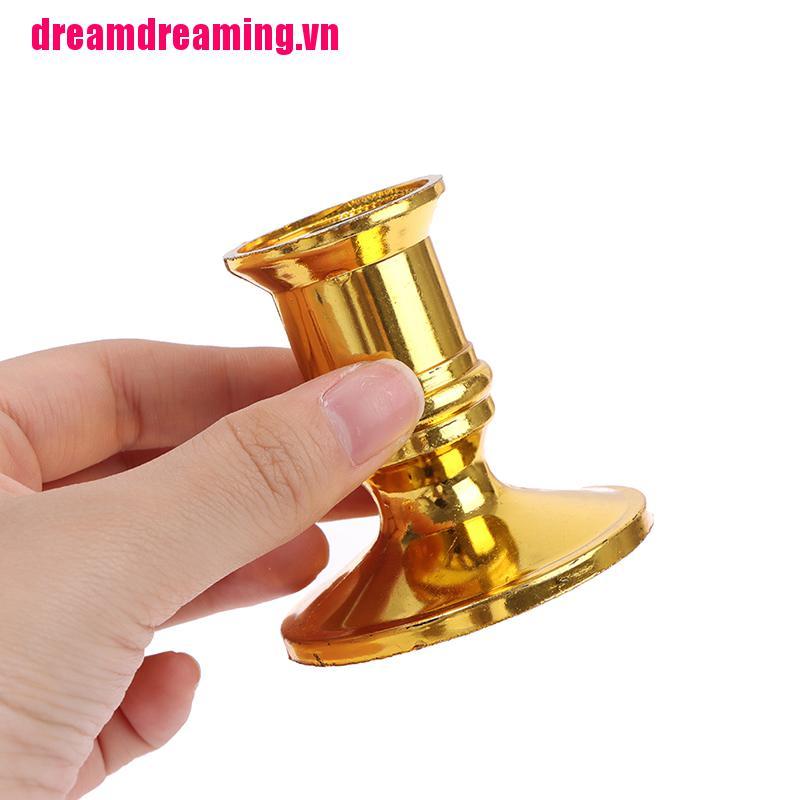 Bộ 2 Chân Nến Bằng Nhựa Tiện Dụng