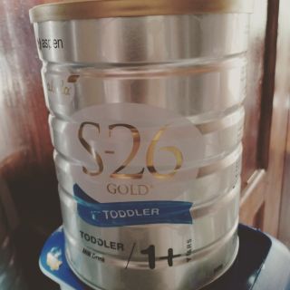 Sữa s26 gold giúp bé tăng cân phát triển chiều cao.