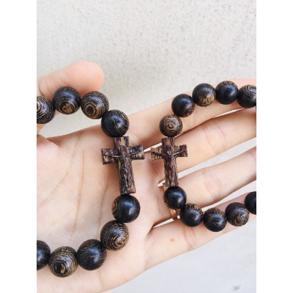 Vòng Đeo Tay Trầm Sánh Chìm Mix Thánh Giá