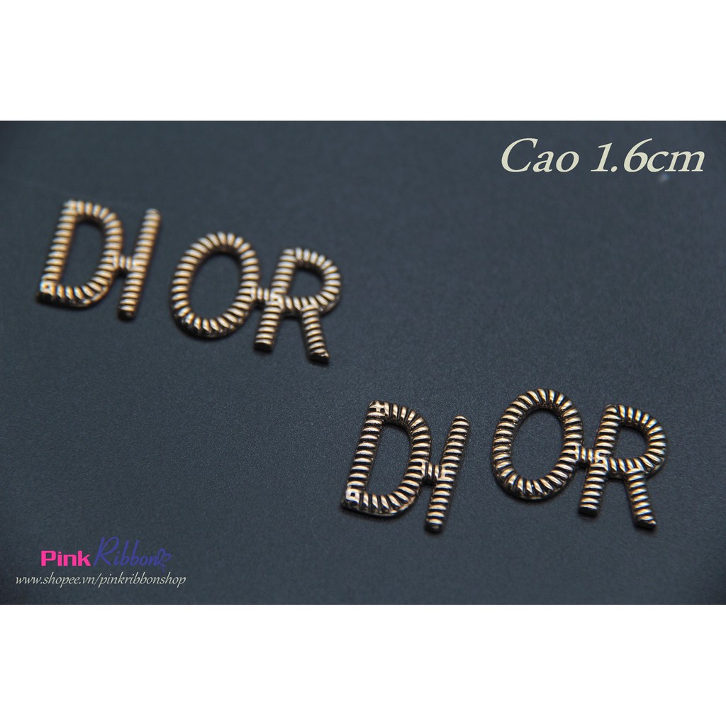 Chữ Di-or sọc rời
