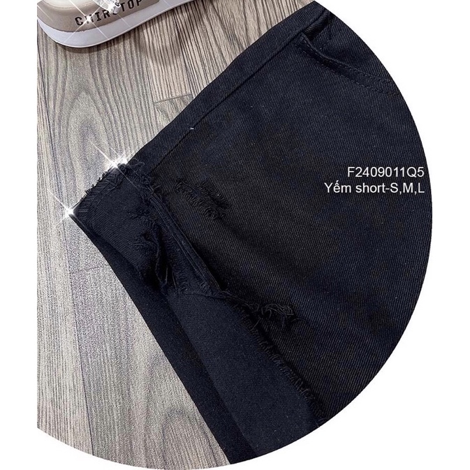 Quần yếm ngắn kaki jean hai dây nút 4 túi rách lai TT2409