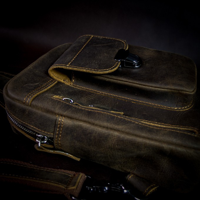 Túi chéo da bò thật, da bò sáp nâu rêu nhập khẩu cao cấp Pocket sling bag - Manuk vn Leather Design | BigBuy360 - bigbuy360.vn