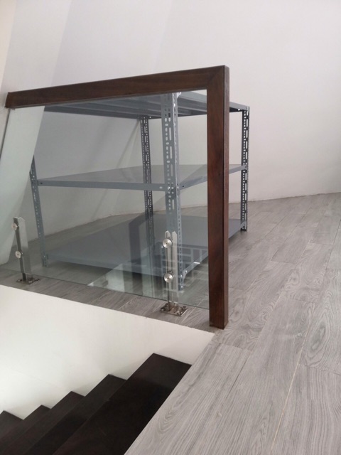 Kệ sắt v lỗ đa năng 3 tầng dài 1m, Rộng 0,3m cao 1m