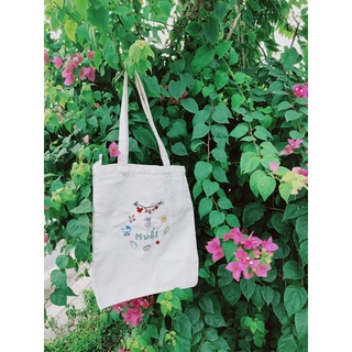 Túi tote vải canvas thêu tay handmade hoạ tiết (có khóa kéo)