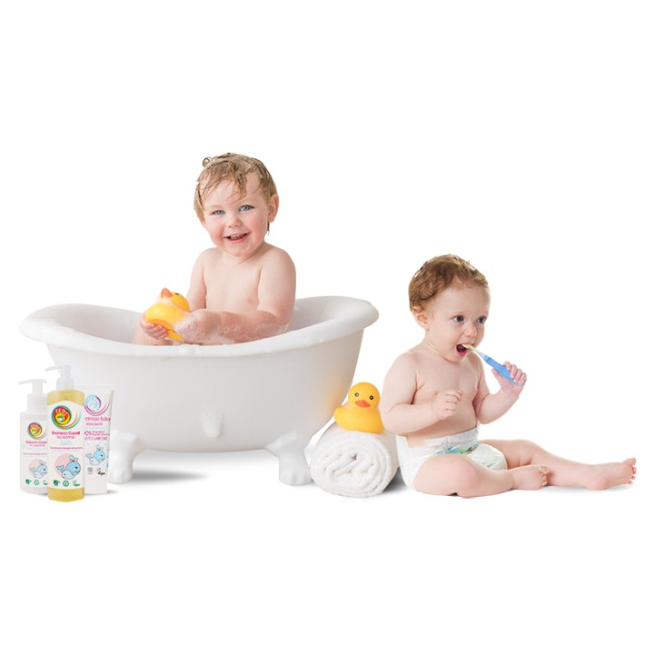 Dầu gội hữu cơ cho bé không cay mắt chiết hương táo và lê