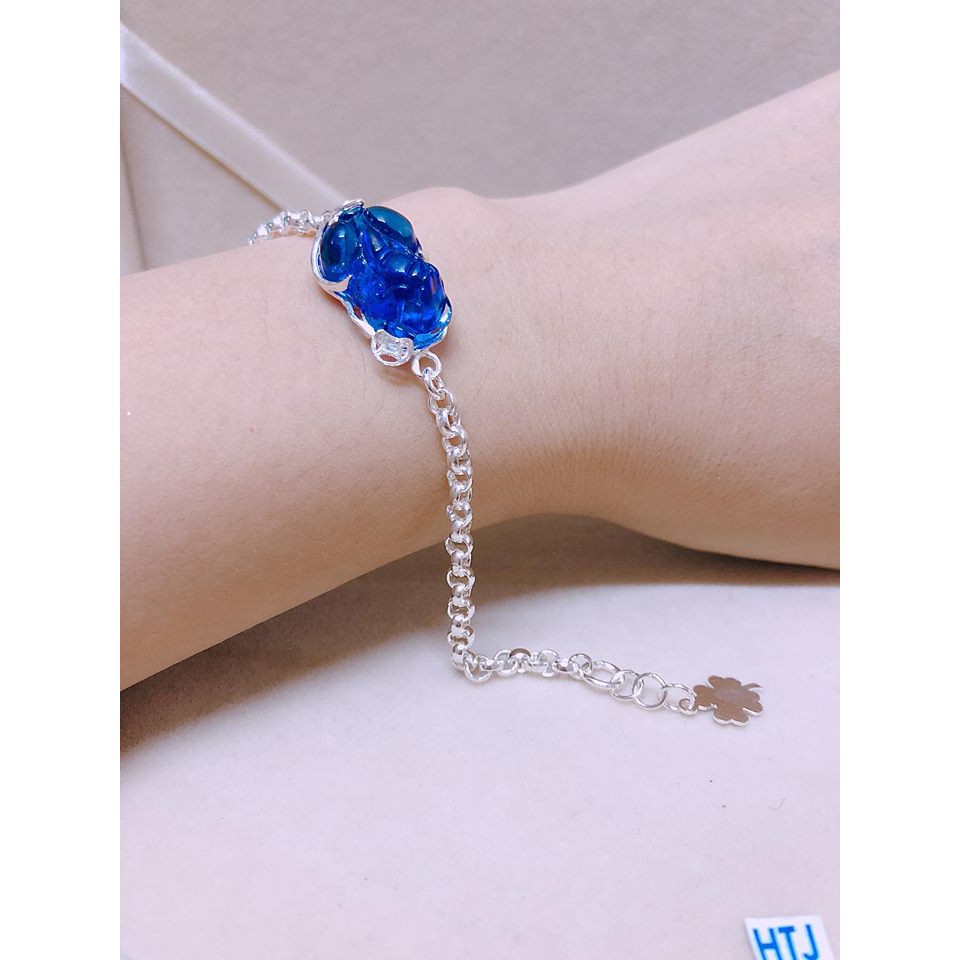 Lắc tay tỳ hưu bạc