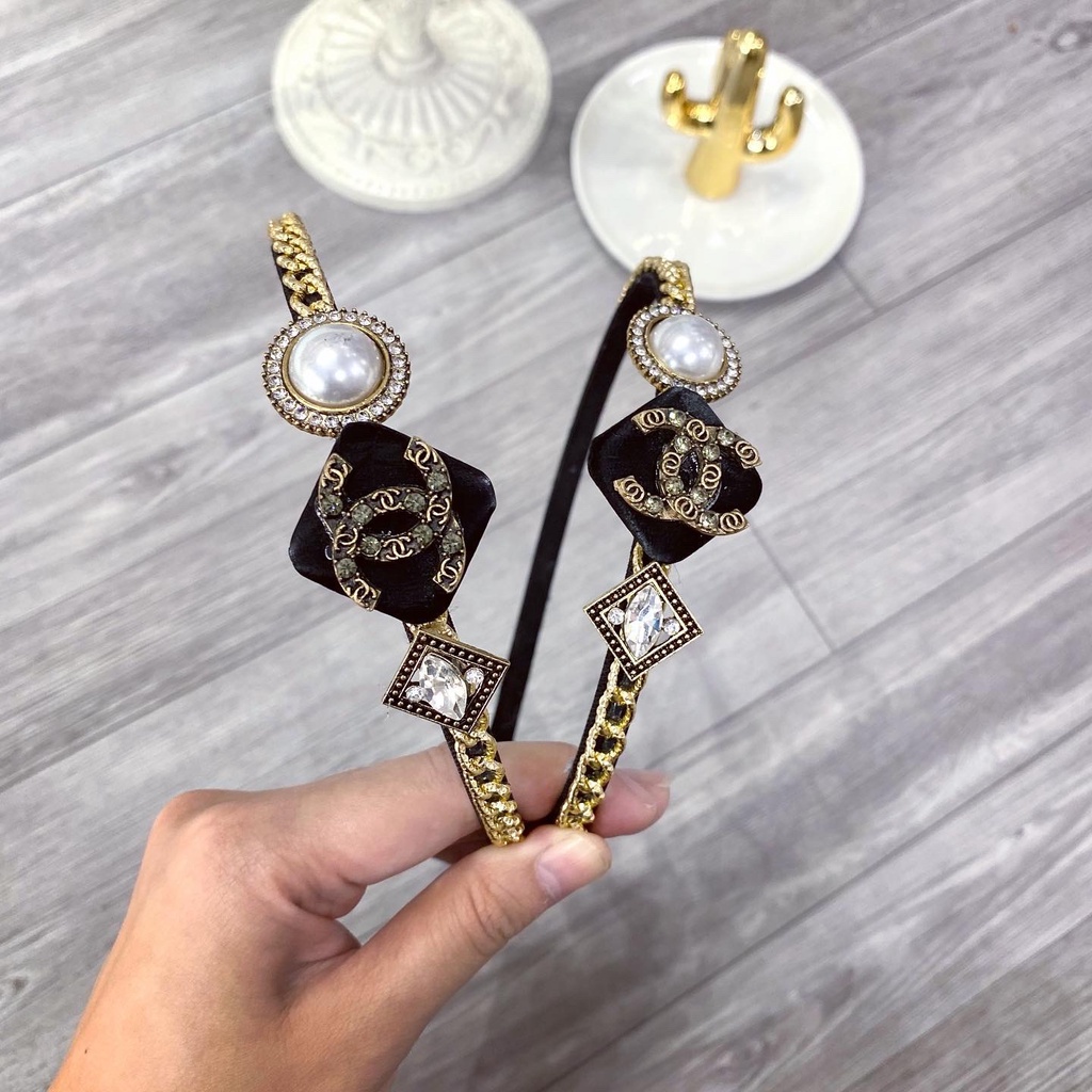 Bờm cài tóc đá 𝓒𝓱𝓪𝓷𝓮𝓵 - Tiệm Nàng Thơ