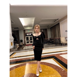 ĐẦM BODY XẺ NGỰC CÓ MÚT