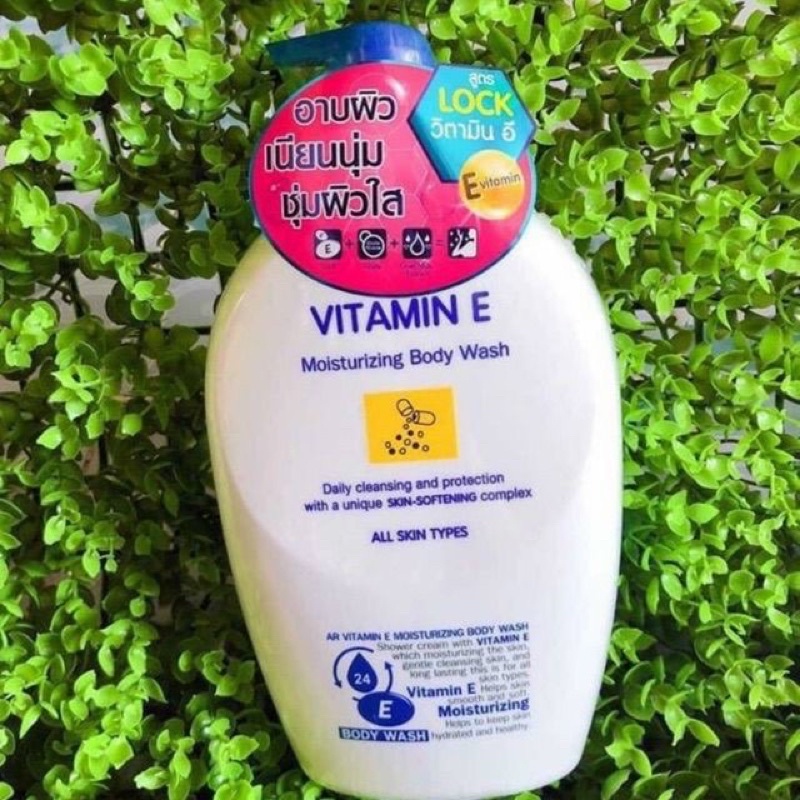 Sữa tắm dưỡng ẩm , trắng da Vitamin E Aron Thái Lan 800ml