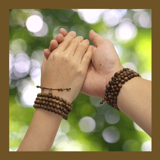 Vòng tay chuỗi hạt trầm hương 108 hạt, size 6 mm, thiên nhiên 100% .