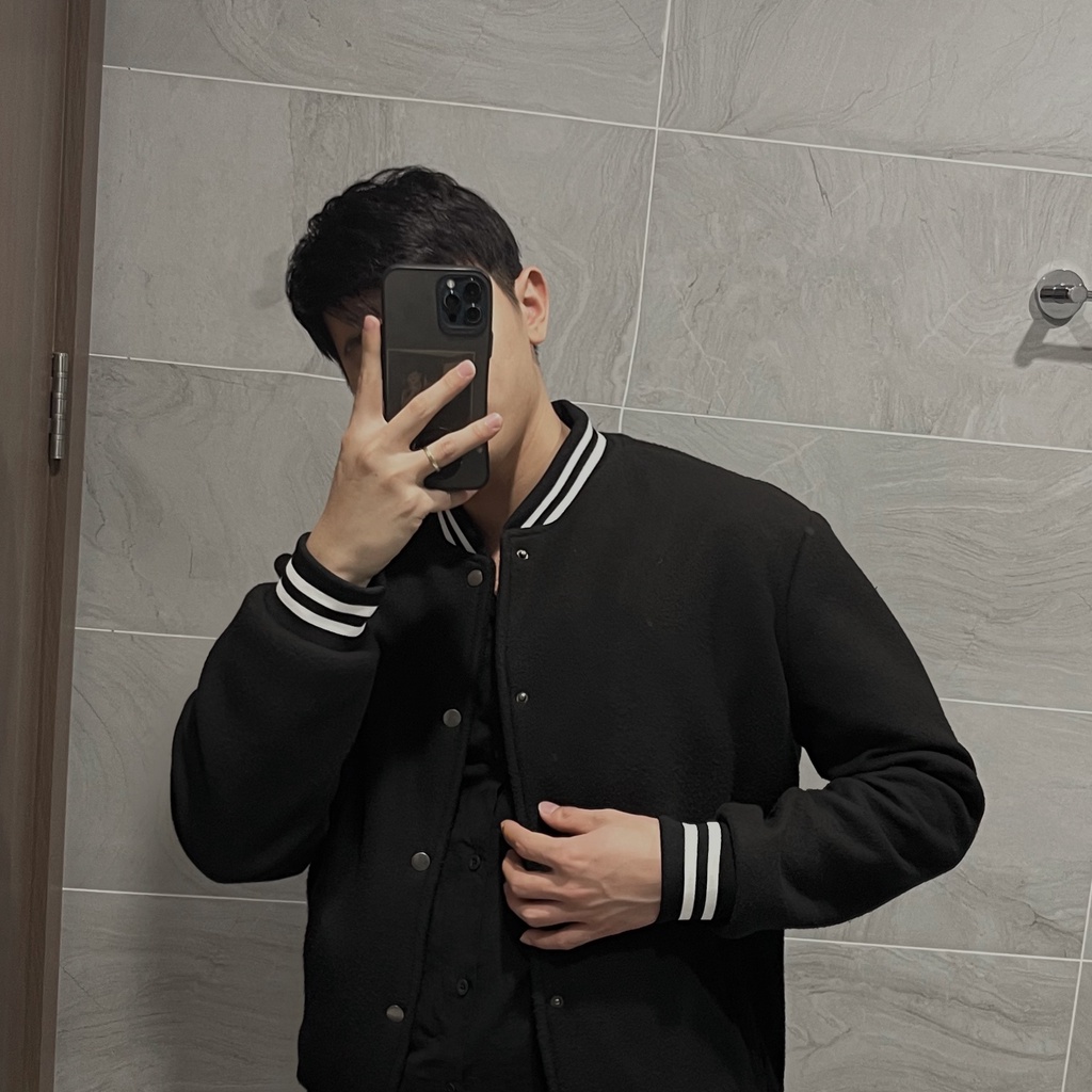 Áo khoác ROWAY chất liệu nỉ bông 2 lớp | Varsity đen