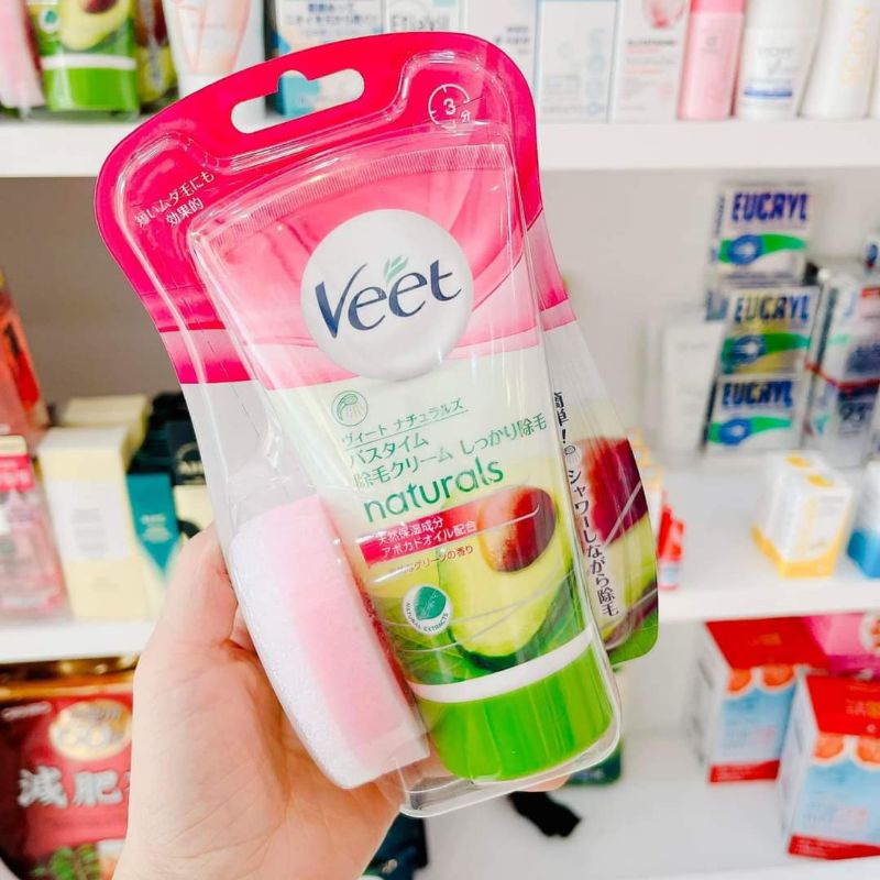 [Tặng kèm bông] Kem Tẩy Lông Veet Nhật Bản Naturals In Shower Hair Removal Cream Sensitive 150g Chiết Xuất Dầu Quả Bơ