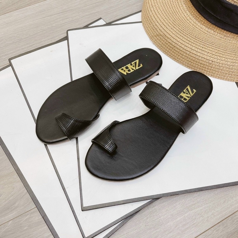 Dép xỏ ngón zr siêu xinh - hót hít về lại