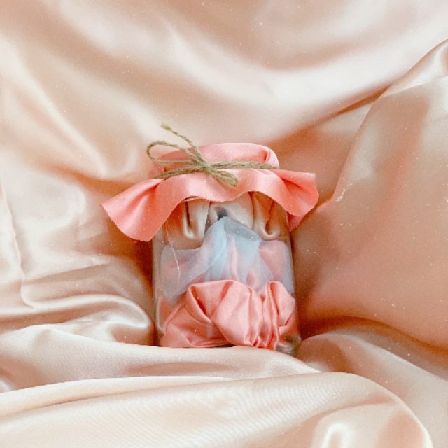 Combo cột tóc Scrunchies( không tự ý đặt)