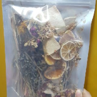 Thảo dược xông mặt