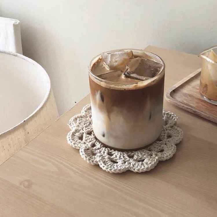 Cốc thủy tinh trong suốt hình tròn đựng nước uống tiện dụng chất lượng cao