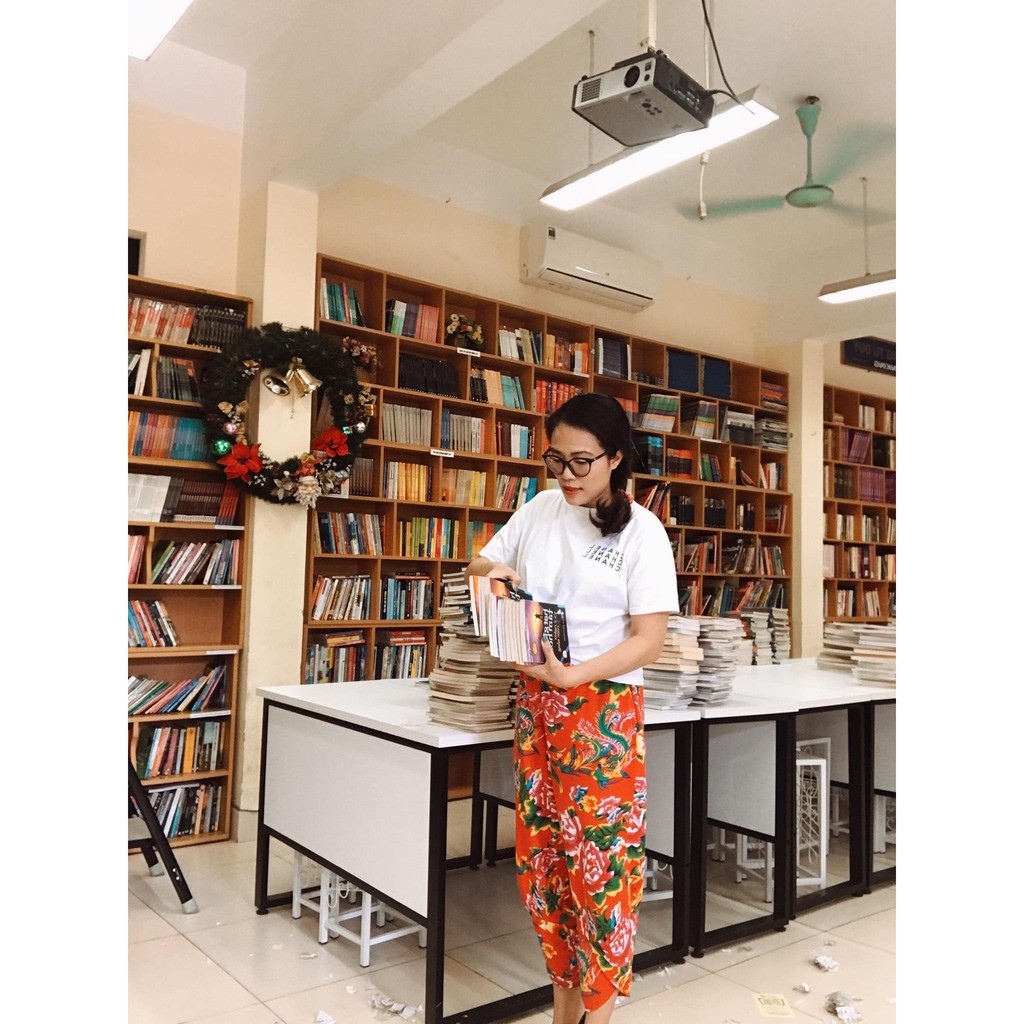 Quần con công đỏ Vintage dáng vắt kiểu Nhật đầy cá tính, chất liệu cao cấp thiết kế tôn dáng độc quyền CỎ CHANH STUDIO