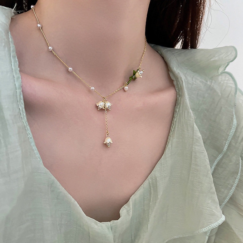 Dây Chuyền Hình Hoa Lily Phong Cách Mới 2022