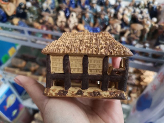 Nhà sàn gốm sứ - trang trí bể cá