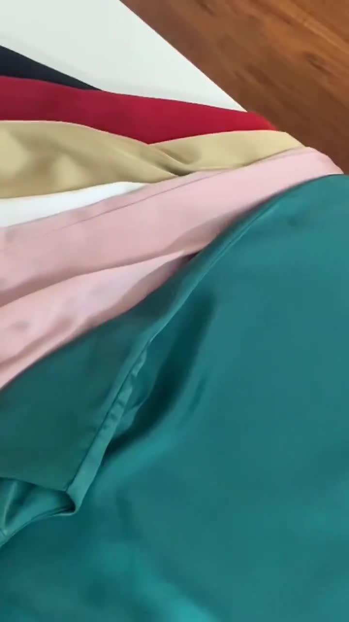 Áo hai dây nữ lụa ngọc trai cao cấp mặc trong áo blazer, chất vải mát mịn, không nhăn - AD01 - wfstudios | BigBuy360 - bigbuy360.vn