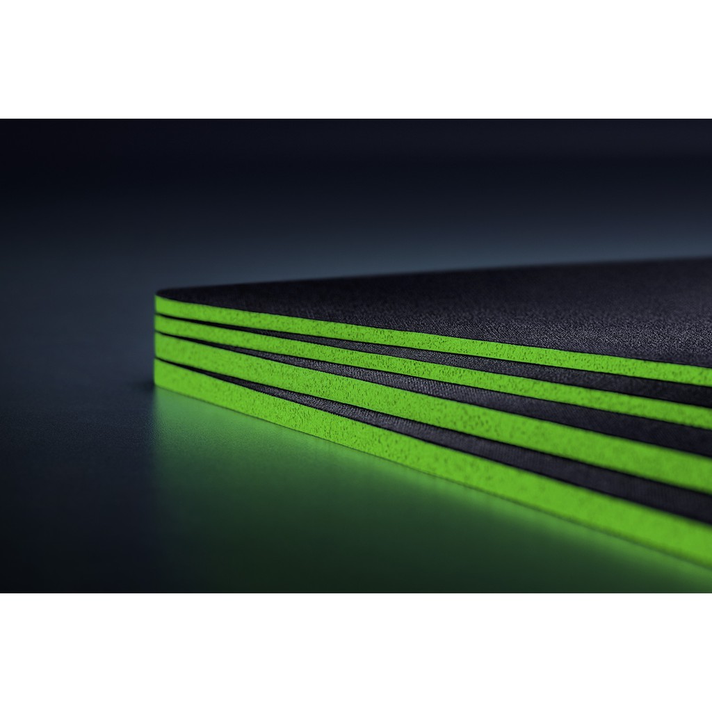 Bàn Di Chuột - Mousepad Razer Gigantus V2 - Hàng Chính Hãng