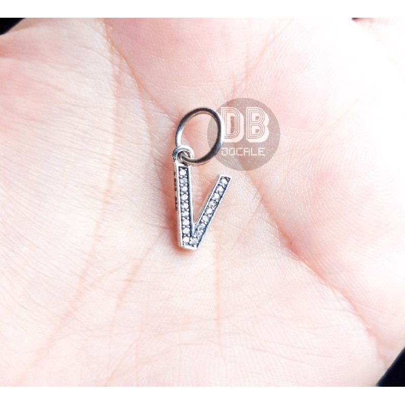 Charm treo chữ V bạc s925 CAO CẤP (vừa tất cả các vòng tay)