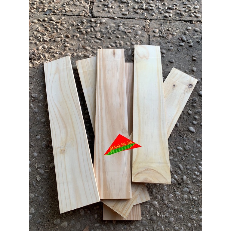 Thanh gỗ thông dày 1cm, dài 50cm, rộng 10cm đã bào láng đẹp 4 mặt phù hợp làm kệ, ốp tường, trang trí, decord