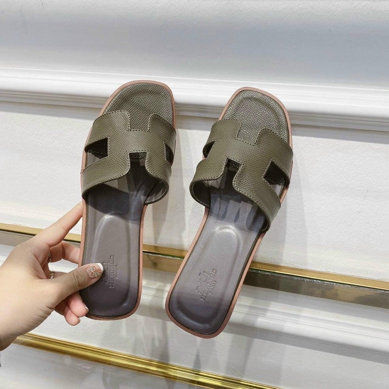 Dép lê nữ - HM màu đen 👠 𝐑𝐄̉ 𝐕𝐎̂ Đ𝐈̣𝐂𝐇 👠- hồng - trắng - xanh rêu - xanh ngọc - nâu da bò - xám - vàng - da sần hàng đẹp