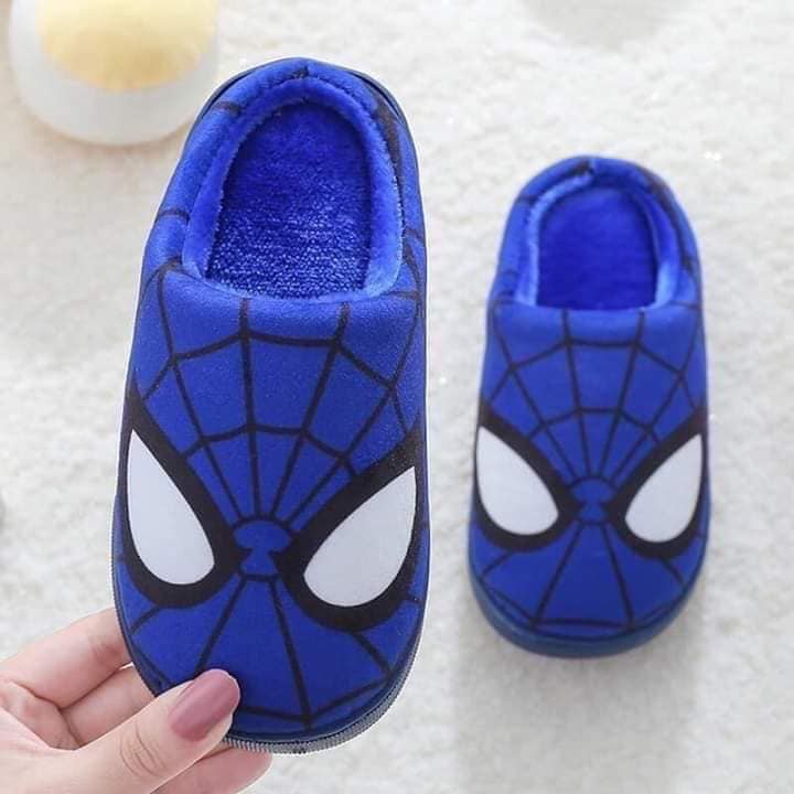 DÉP LÔNG ĐI TRONG NHÀ HÌNH NGƯỜI NHỆN CÁ TÍNH CHO BÉ TRAI