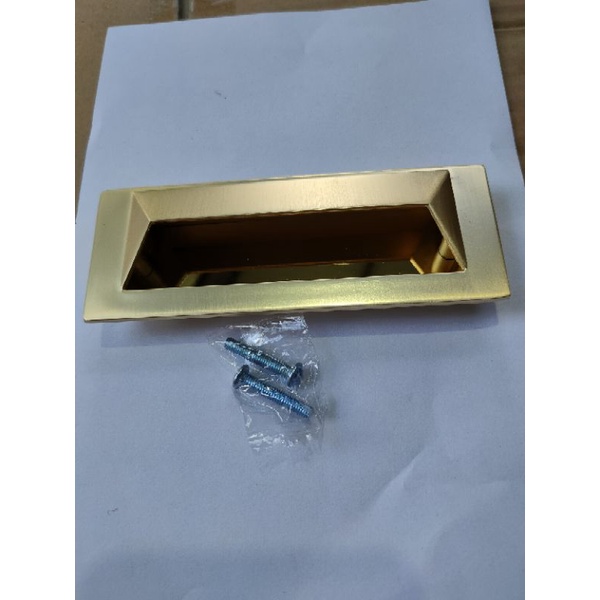 Tay lắm âm tủ hợp kim màu vàng hàng sịn