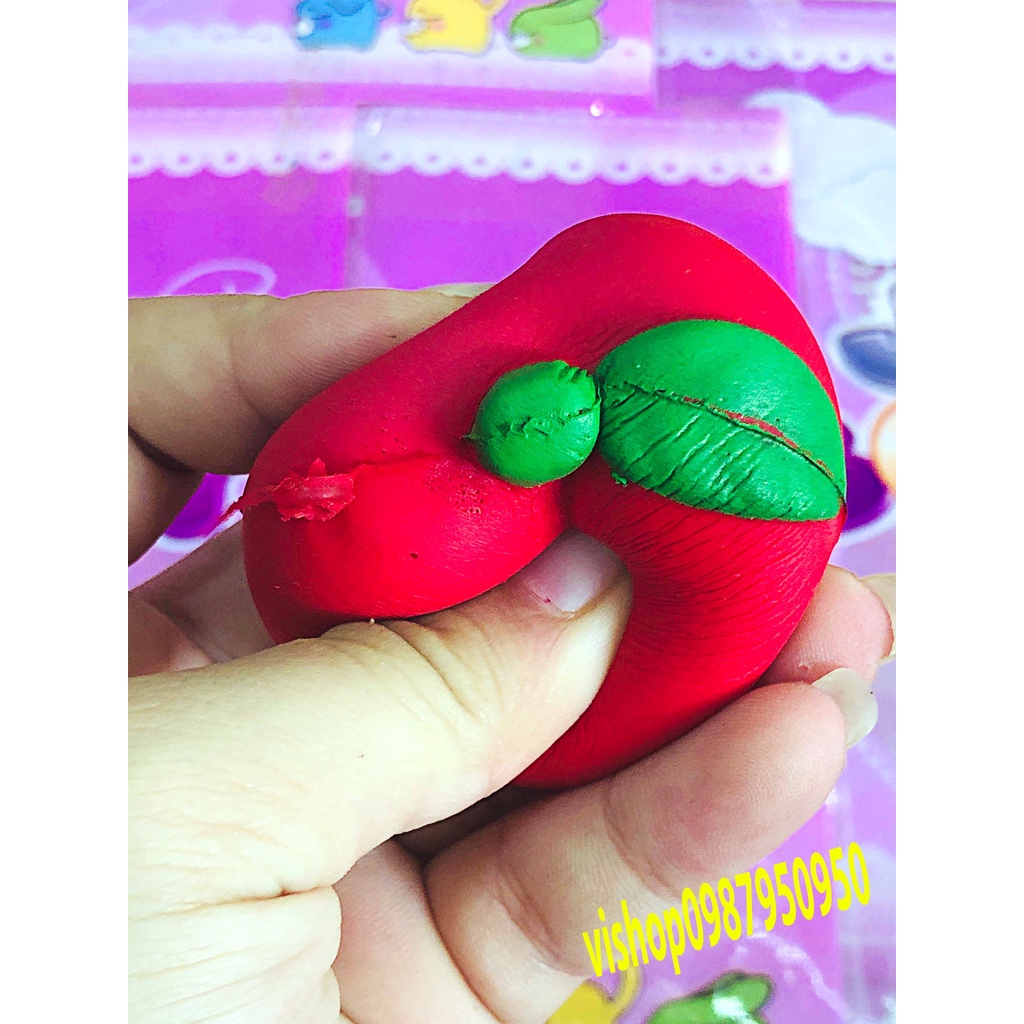 Squishy Hình QUẢ TÁO ĐỎ Đồ Chơi Xốp Giảm Stress Hình mềm mịn dễ Thương đàn hồi Cho Bé