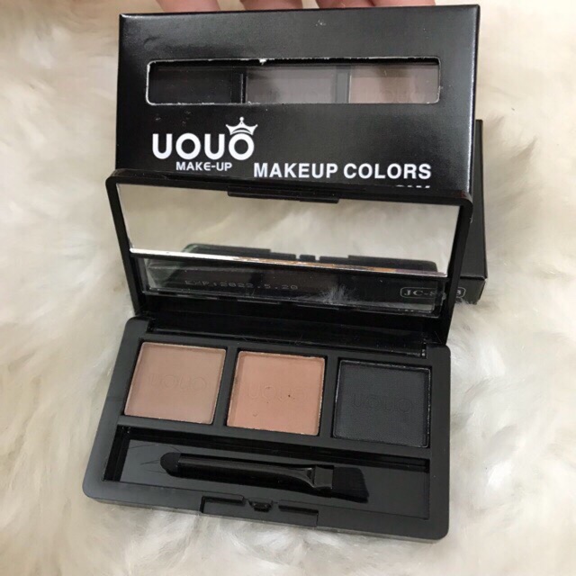 Bột tán mày phấn mắt 3 ô uouo | BigBuy360 - bigbuy360.vn