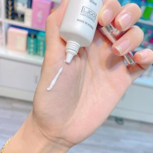 Kem mắt LJGO Snail Wrinkle Care Cha Skin Eye Cream