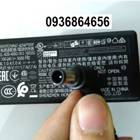 Adapter LG 19V 1.7A