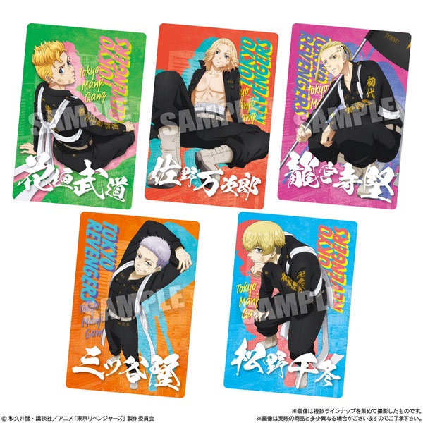 Bánh xốp kèm card nhân phẩm Tokyo Revengers