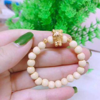 Vòng dâu tằm mix con giáp cho bé