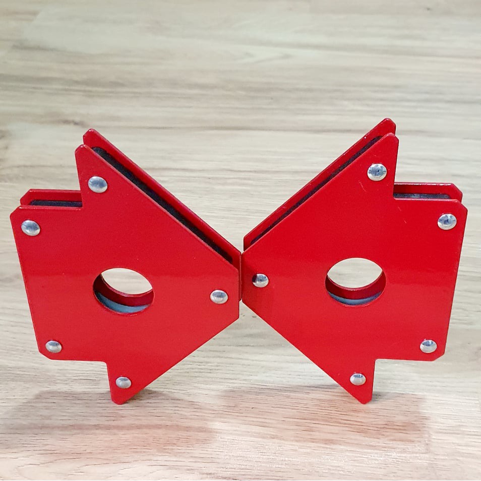 Dụng Cụ Cơ Khí Ê Ke Góc Nam Châm Lực Hít 22 kg Size Trung Bình