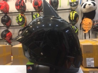 Kính gắn nón fullface M137 và M138