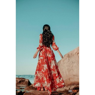 Đầm maxi hoa đỏ style boho