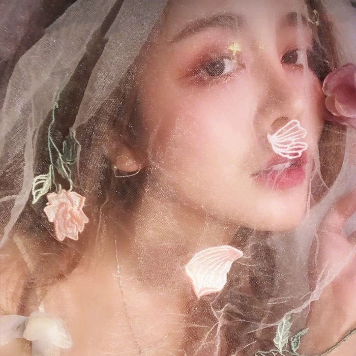 INSSiêu Lửa18Màu Sa Mạc Hoàng Hoa Hồng Vàng Mắt Mờ Bóng Mắt Ngọc Trai Cuốn Sách Đỏ Rung Với | BigBuy360 - bigbuy360.vn