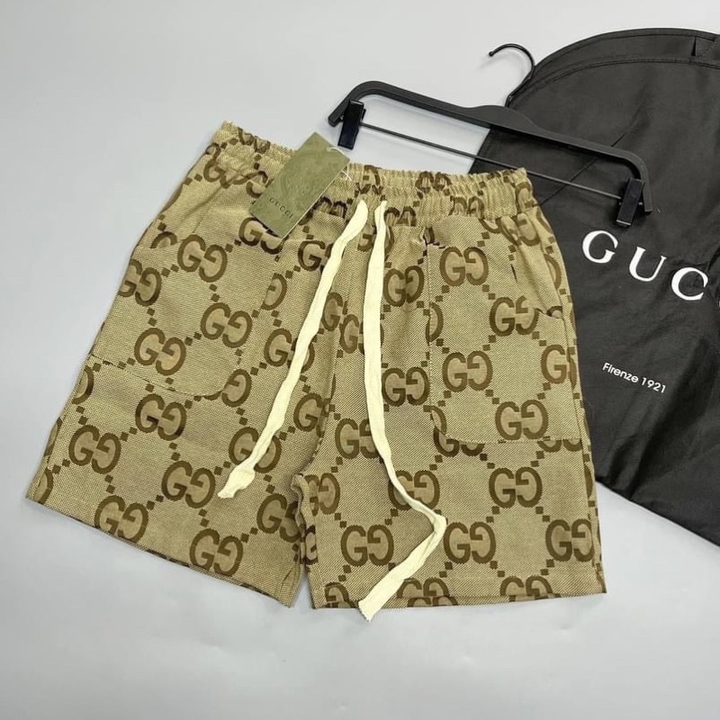 Quần Ngố Kaki Nam Dệt Hoạ Tiết Chữ GG Đan Chéo