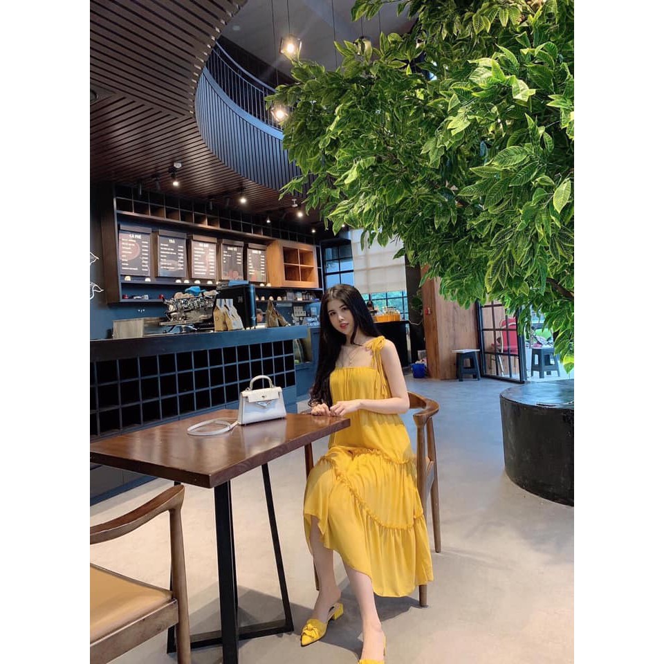 Đầm hai dây voan 4 tầng