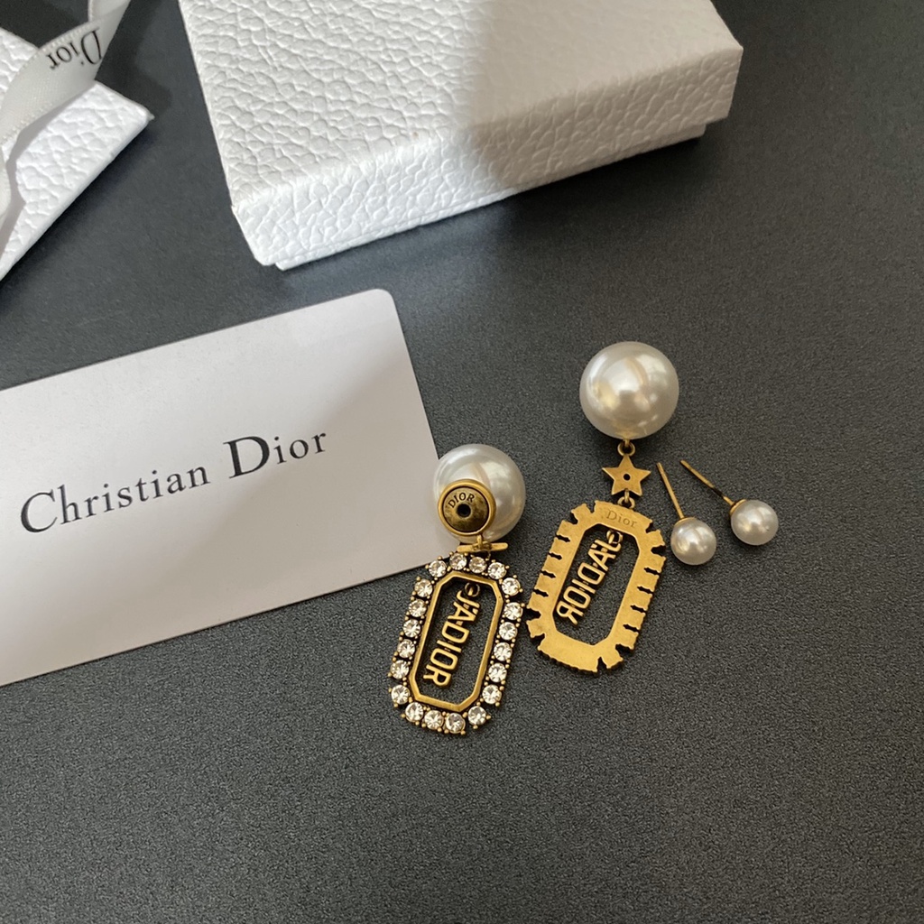 Khuyên Tai Tròn Khắc Chữ Dior Bằng Thép Titanium Thời Trang Cho Nữ