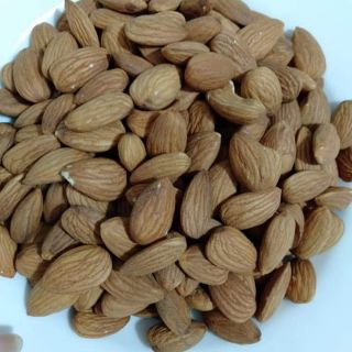 Nhân hạnh nhân sống