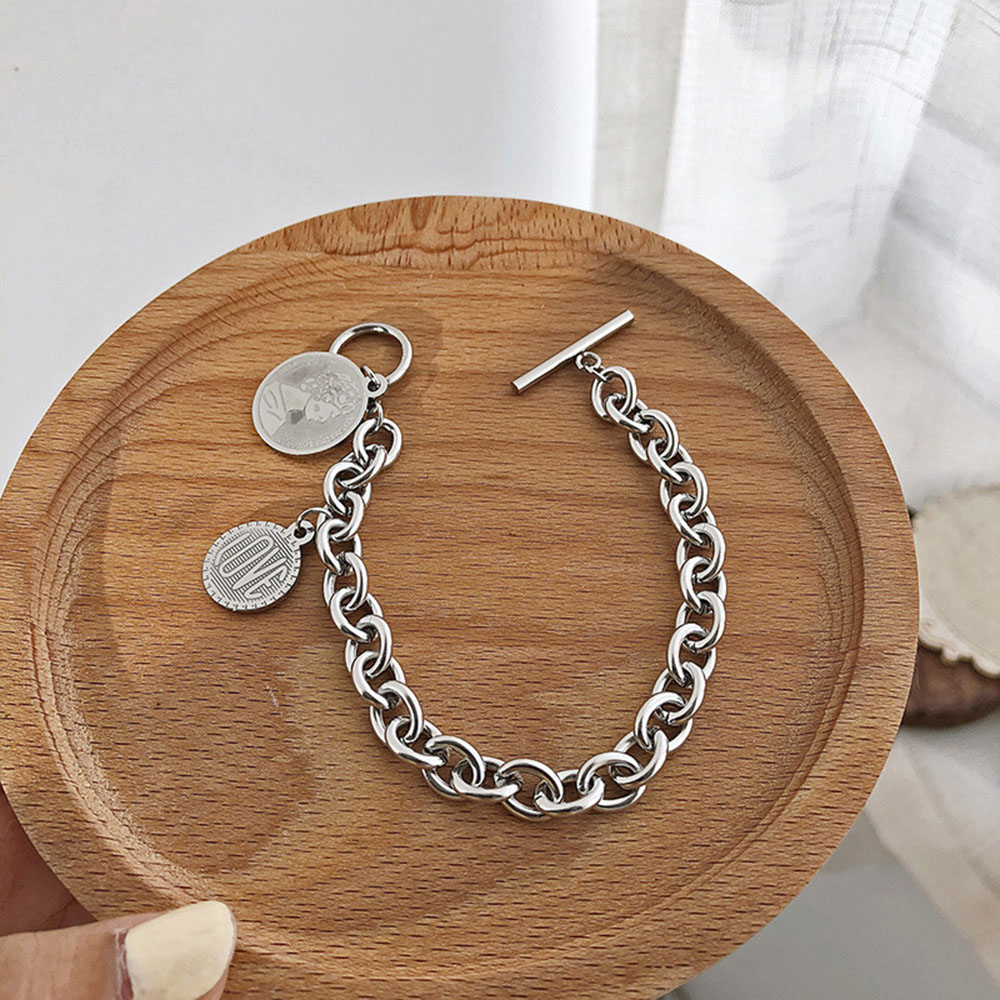 Vòng Tay Kim Loại Mặt Tròn Thiết Kế Thanh Lịch Cho Nữ | BigBuy360 - bigbuy360.vn