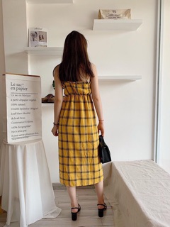Đầm 2s caro vàng xẻ