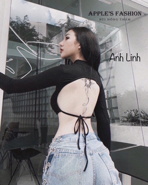 Áo croptop tay dài hở lưng - Chuẩn hàng y hình